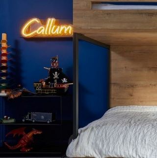 Custom Neon® boys name sign in bedroom @dorisleestudio