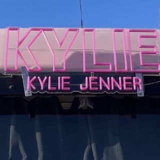 Custom Neon® pink outdoor sign for @kyliejenner makeup brand activation @we_are_hyperactive