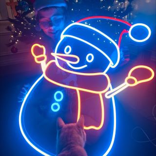 Custom Neon® snowman LED neon artwork