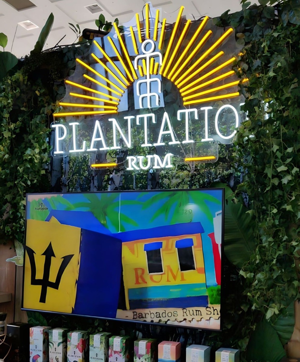 Custom Neon® LED neon logo sign for @plantationrum at the @barconventber tradeshow