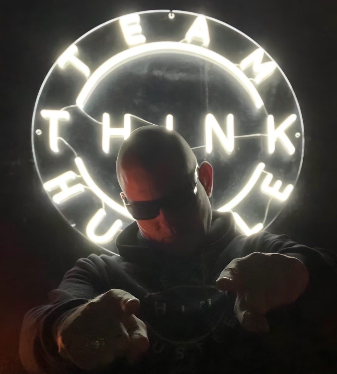 Custom Neon® logo @teamthinkhustle @coachkenhobbs